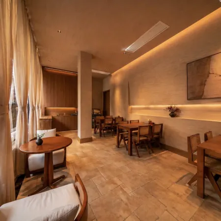 Shanyashan · Walnut Space Designer Aesthetic Homestay (Libo Xiaoqikong Dongmen Branch)