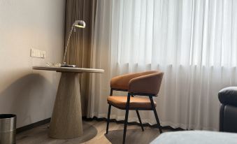 Yihai International Business Hotel