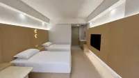 Weiguo Hotel