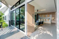 Aster Canopy Suites & Living