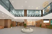 Qingyuan Ruiyun·Huipeng International Hotel - Mountain view