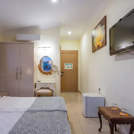 Gallion Hotel