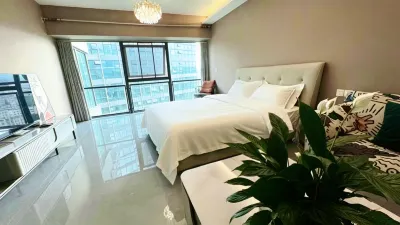 俊尚影音民宿（海倫堡中央廣場店） 新西部客運站住宿飯店