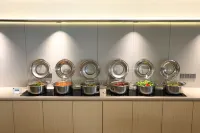 Hongdu Business Hotel (Daqing East Railway Station)