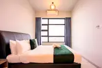 Jesselton Quay Premier Suites Kota Kinabalu - Beach
