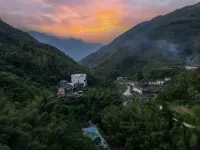 Yunshang hotel - Infinity Pools
