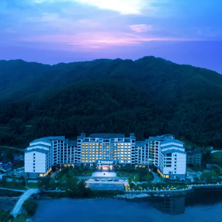 LIJIANG SOURCE RESORT HOTEL