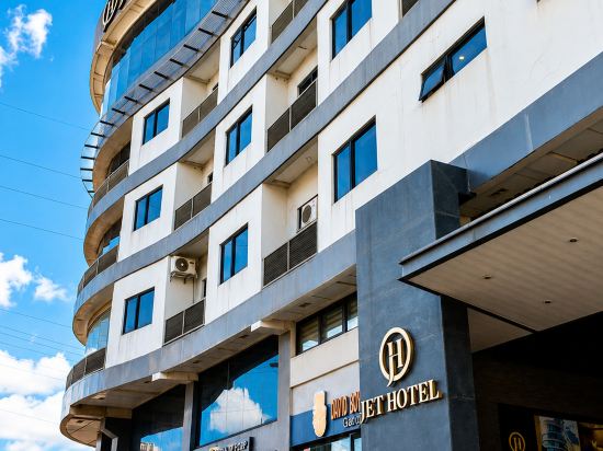 3 c's place lipa 10 Best Hotels near 3C's Place, 2026 Porsche's 'Dua Lipa Rennstall 911