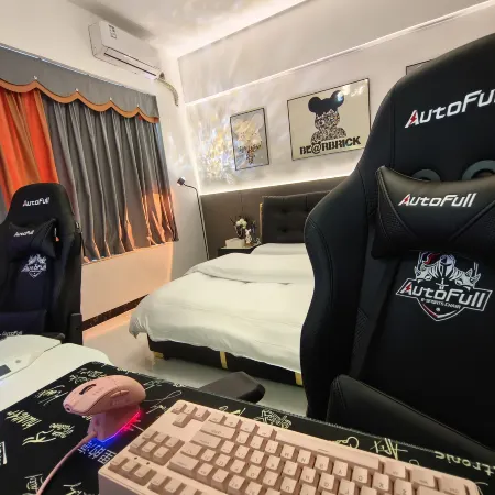 Zhanjiang Aixi E-sports Apartment