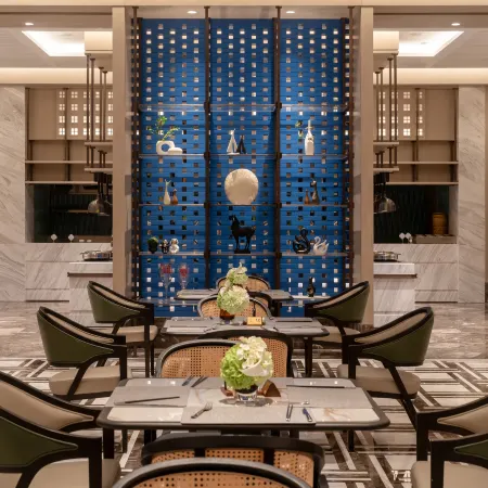 Dongfang Wenlan Hotel (Wuyue Plaza)
