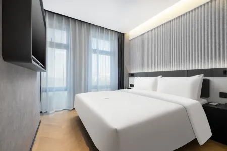 Shanghai Minhang Maqiao Atour Light Hotel Отели рядом с достопримечательностью «Hydrophyte Garden （South Gate）»