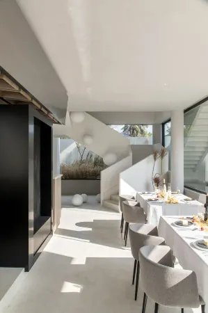 Laiye Moganshan Designer Private Tang Homestay (Yucun Square) Отели рядом с достопримечательностью «Sword Pond»