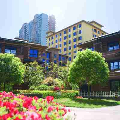 利川麓島國際酒店 Hotel Exterior