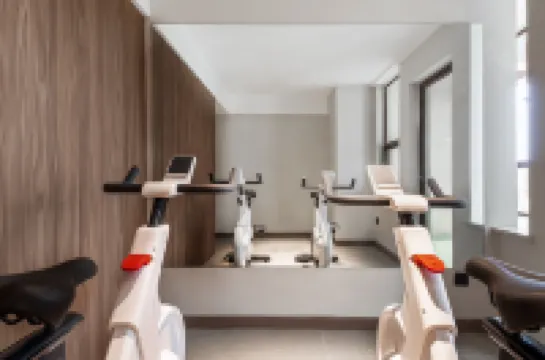 Licheng Hotel (Leshan Jiaxing Road Food Street)