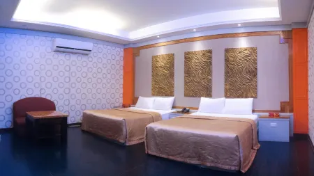 Maple Love Motel Отели рядом с достопримечательностью «Pingtung Tutorial Academy»