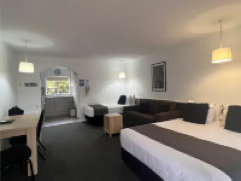 Asure Green Gables Motel Hotels in Lower Hutt