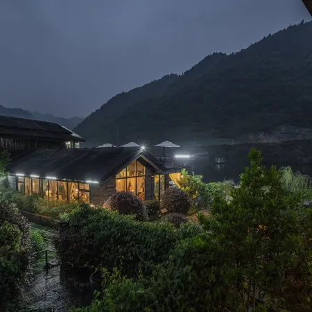 Qingshe Inn