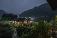 Qingshe Inn Hotel a Changyang