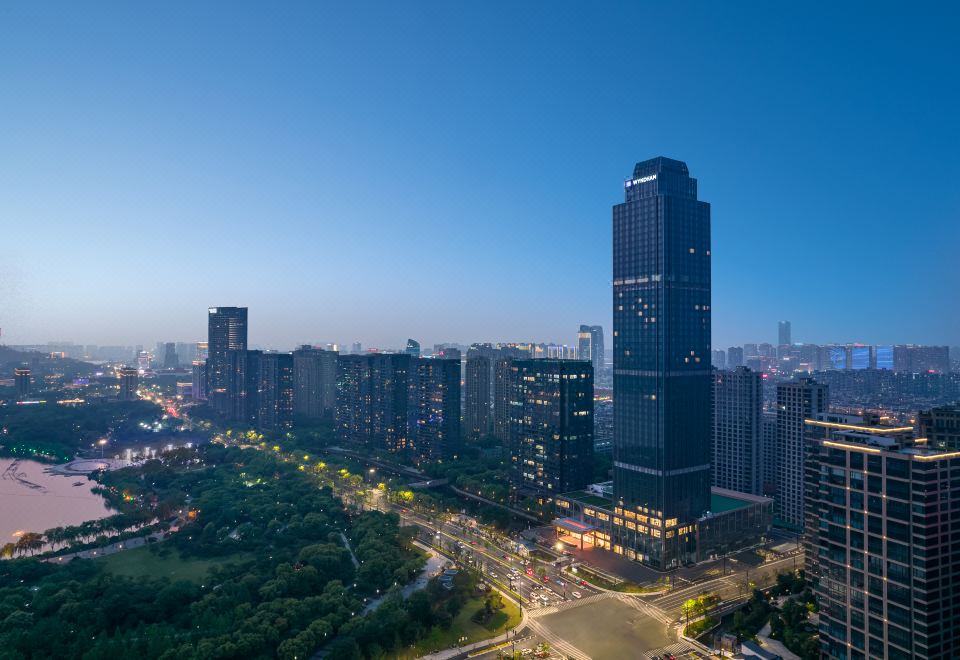 1. 사오싱 푸웨 윈..