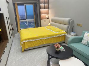 Liyang Orange Apartment