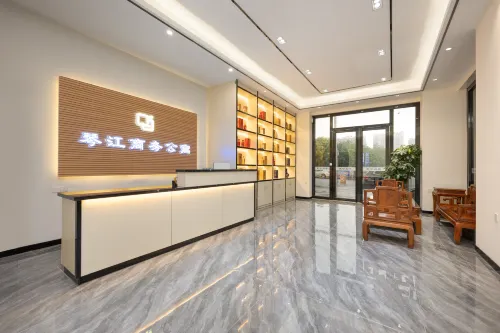 Qinjiang Apartment