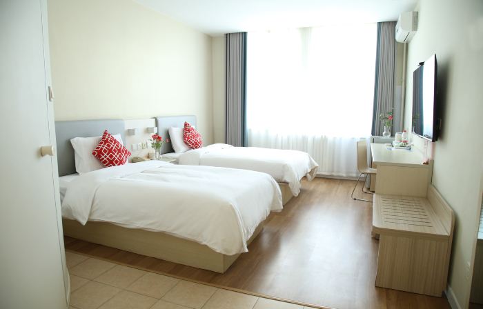 Ruijing Hotel