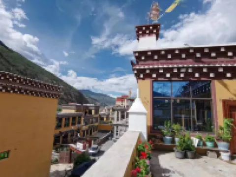 Cangya Hot Spring Homestay