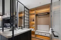 Jingge Hotel (Guangzhou Baiyun International Airport Terminal 2 Branch)​​ Hotels near Huachengjie Railway Station