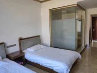 Yichun Shengheyuan Bathing Center Hotel Hotell i Jinlin-distriktet