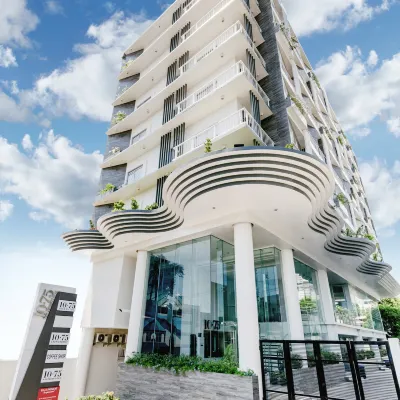 1075 Dormitel Hotels near Mango Avenue