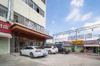 Unitour Hotel (Nanning Jiuquwan Hot Spring) Hotels in Hot Spring Resort