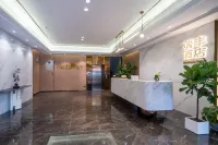 Ruifeng Hotel (Guangzhou Railway Station West Clocks and Watches City) - 2 stjerner
