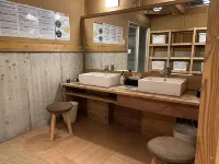 虎之湯小屋