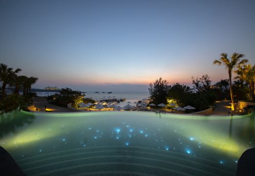 하얏트 리젠시 세라가키 인피니티 풀