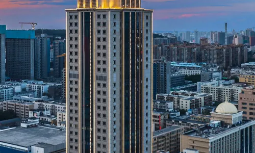 Urumqi Hengyu International Hotel (Dehui Wanda Plaza Changjiang Road)