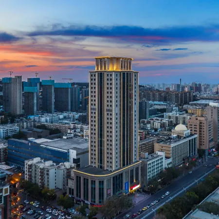 Urumqi Hengyu International Hotel (Hetian 2nd Street, Dehui Wanda Plaza)
