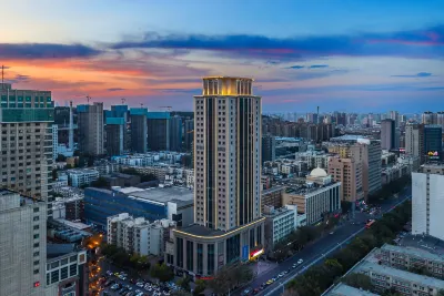 Urumqi Hengyu International Hotel (Dehui Wanda Plaza Changjiang Road) Hotels near Chang Paradise Adeli Meat Store