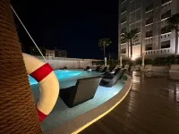 Lasantel Bangkok - Rooftop Pools