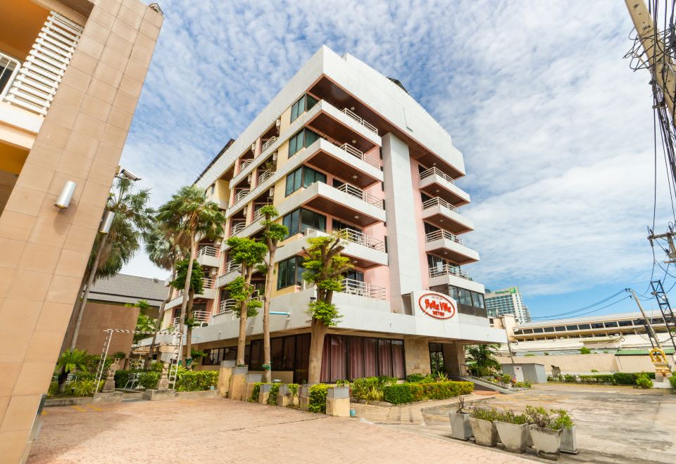 hotel overview picture