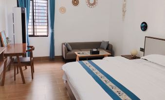 Xuwen Antarctic Harbour Homestay