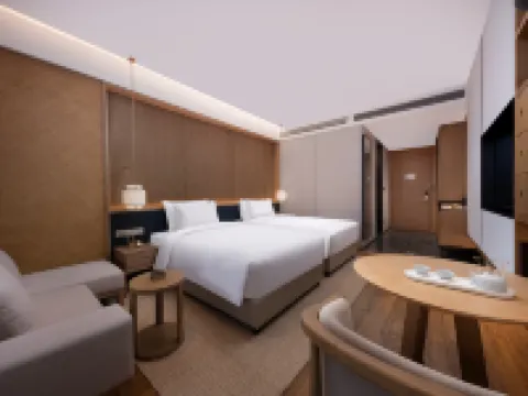 Wugongshan Maison New Century Resort Hotel Hotels in Luxi