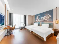 Magnotel Hotel (Xuzhou Guanyin Airport) Hotels in Suining