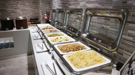 Lavande Hotel (Tianjin Xiaobailou Metro Station Wudao Cultural Tourism Zone) Отели рядом с достопримечательностью «Tianjinkeji University»