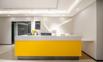Pod Choice Hotel (Shanghai Xingzhi Road Subway Station)