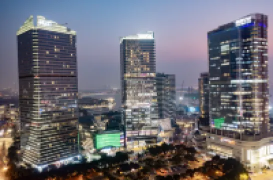 潮無止競電競飯店（金雞湖景區店）