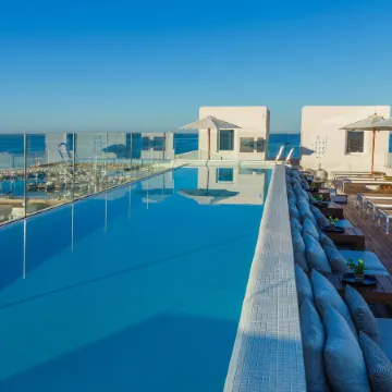 HM Alma Beach - Adults Only Отели рядом с достопримечательностью «Конгресс-центр Пальмы»