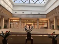 Dongyue Hotel - Fitnessstudio