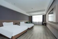 Ibis Styles Hotel (Yancheng Dongtai Gulou Pedestrian Street)