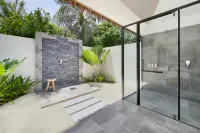 Le Méridien Maldives Resort & Spa Hotels in Maabinhuraa