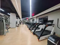 Jixi International Hotel Business Building - Fitnessstudio